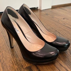 Charles David black leather heels